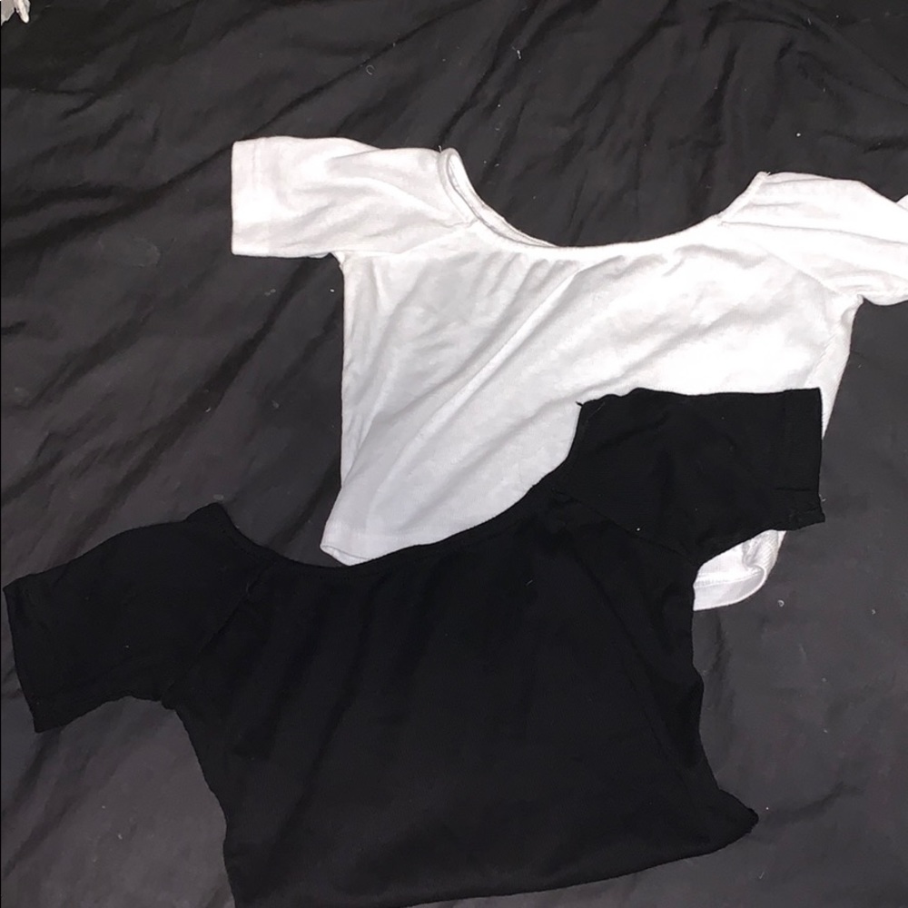 Black and white crop tops